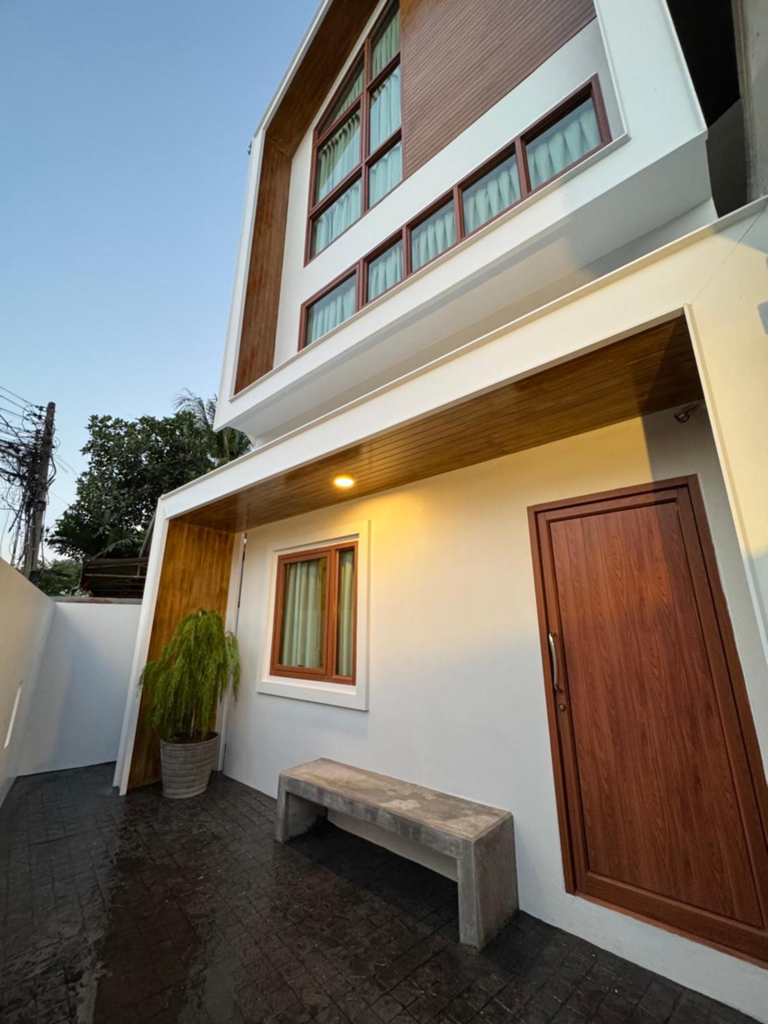 Tanwa Hotel Chiang Mai Exteriör bild