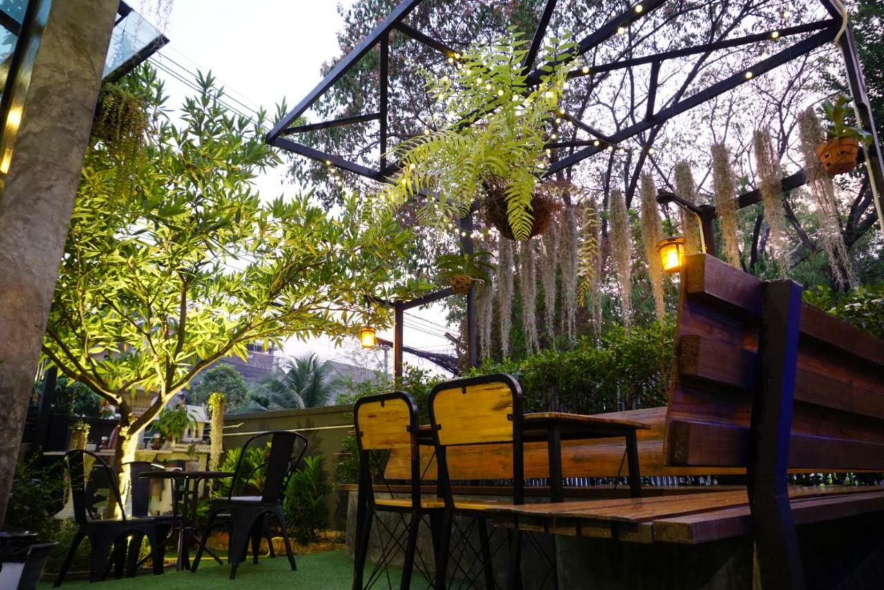 Tanwa Hotel Chiang Mai Exteriör bild