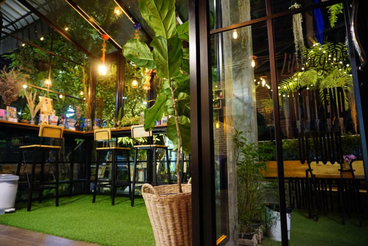 Tanwa Hotel Chiang Mai Exteriör bild